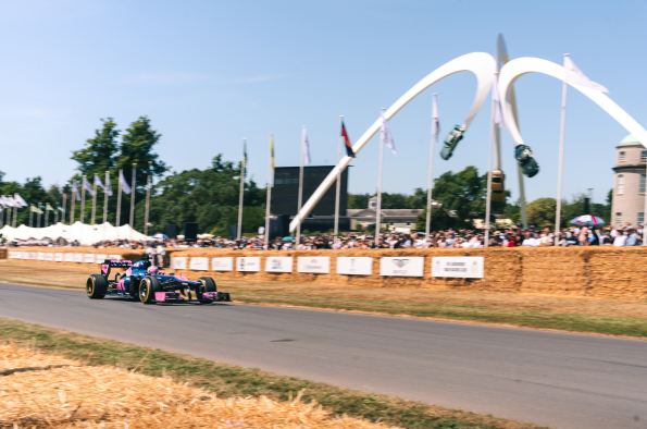 Alpine A110 FUTURE conquers Goodwood Hill on global debut